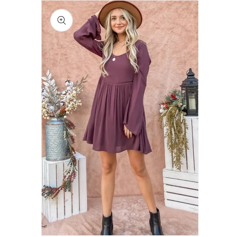 💜 And The Why Purple Lace Back Bell Sleeve Dress Size M NWT Boho Chic 💜